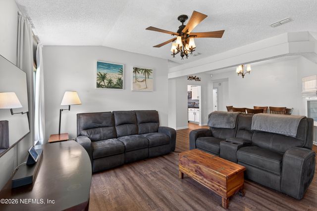 12380 SONDRA COVE Trail N, Jacksonville, FL 32225