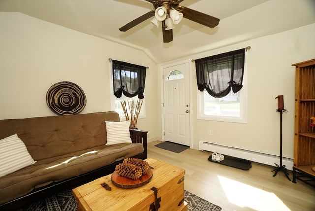 1042 Chandler St, Tewksbury, MA 01876