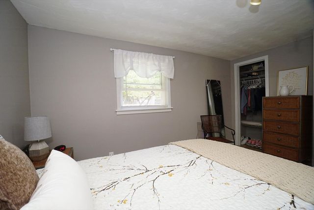 1042 Chandler St, Tewksbury, MA 01876