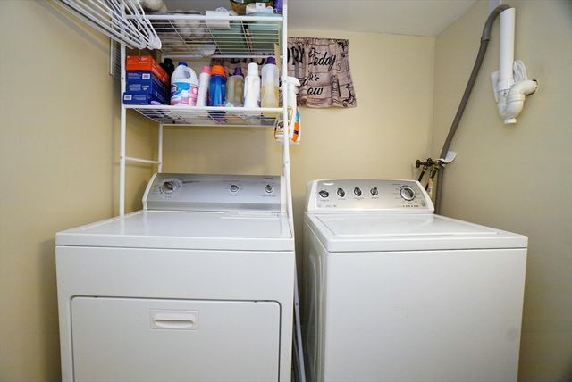1042 Chandler St, Tewksbury, MA 01876