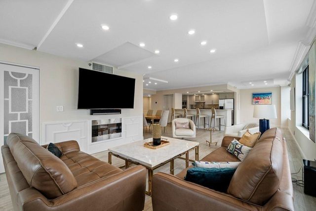 3115 S Ocean Boulevard 1001, Highland Beach, FL 33487