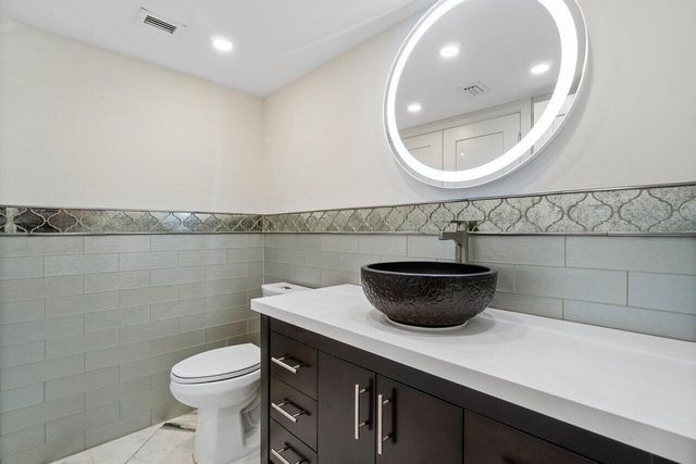 3115 S Ocean Boulevard 1001, Highland Beach, FL 33487