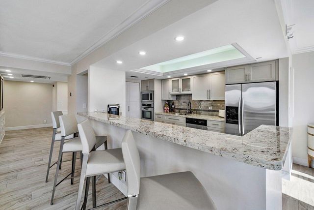 3115 S Ocean Boulevard 1001, Highland Beach, FL 33487