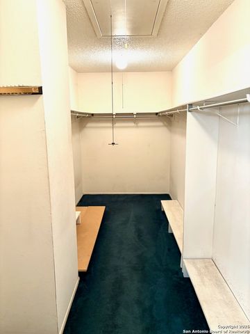 7501 Avery, Live Oak, TX 78233