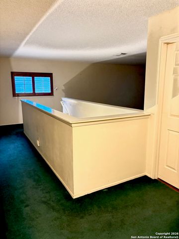 7501 Avery, Live Oak, TX 78233