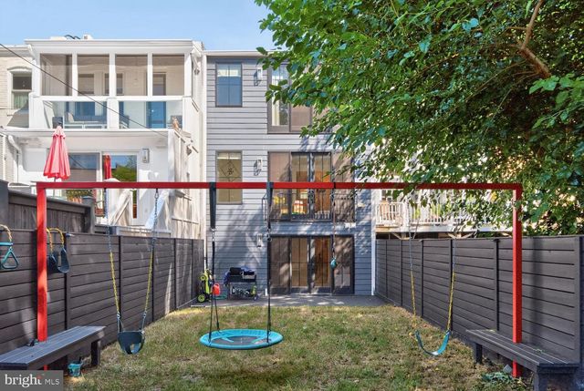 3510 T ST NW, Washington, DC 20007