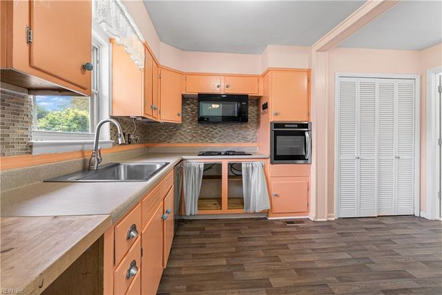 3600 Kevin DR, Norfolk, VA 23518