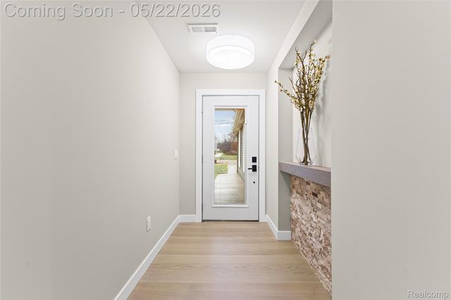 3460 Clayton Avenue, Waterford Charter Township, MI 48329