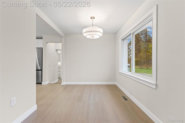 3460 Clayton Avenue, Waterford Charter Township, MI 48329