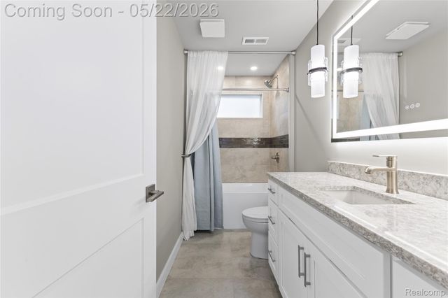 3460 Clayton Avenue, Waterford Charter Township, MI 48329