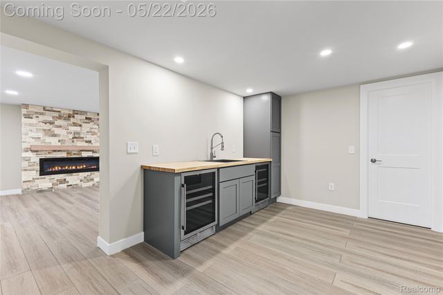 3460 Clayton Avenue, Waterford Charter Township, MI 48329