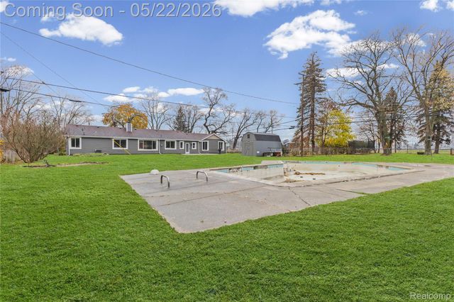 3460 Clayton Avenue, Waterford Charter Township, MI 48329