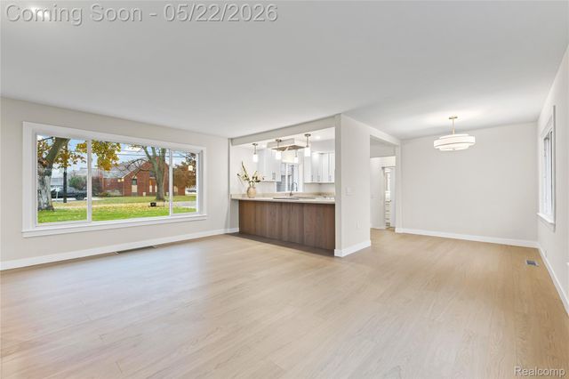 3460 Clayton Avenue, Waterford Charter Township, MI 48329