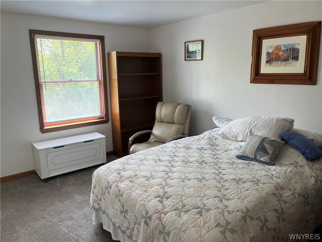 22 Old Mill Circle, Elma, NY 14059