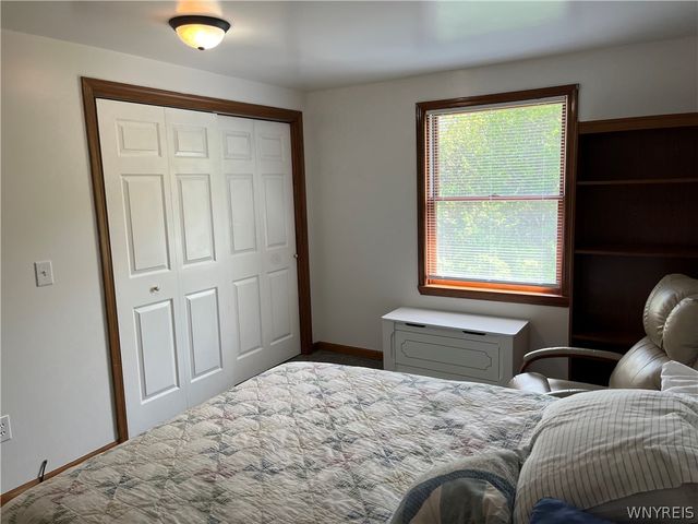 22 Old Mill Circle, Elma, NY 14059