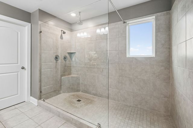 4327 Stone Hall Blvd, Hermitage, TN 37076