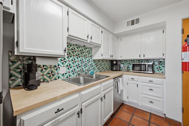 442 Greg Avenue C-107, Santa Fe, NM 87501