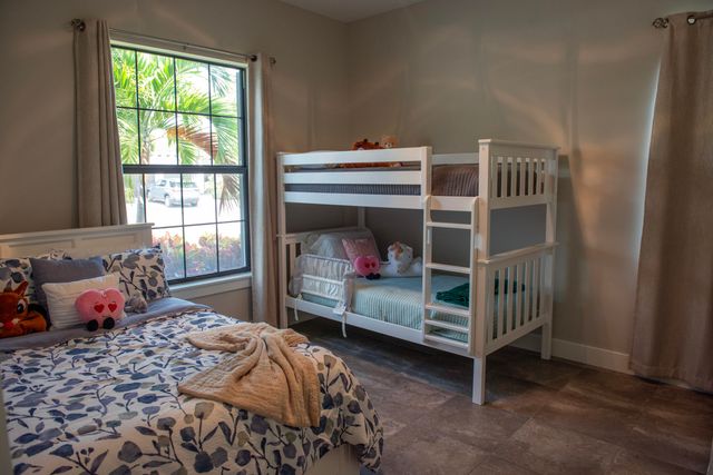 2929 Gin Berry Way, West Palm Beach, FL 33401