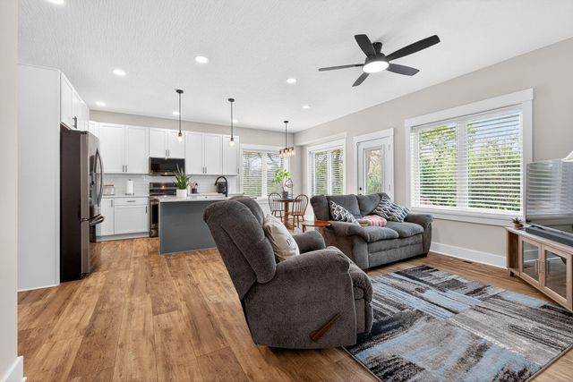 1705 Horseshoe Road, Delaware, OH 43015