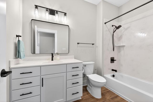 1705 Horseshoe Road, Delaware, OH 43015