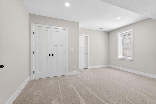 1705 Horseshoe Road, Delaware, OH 43015
