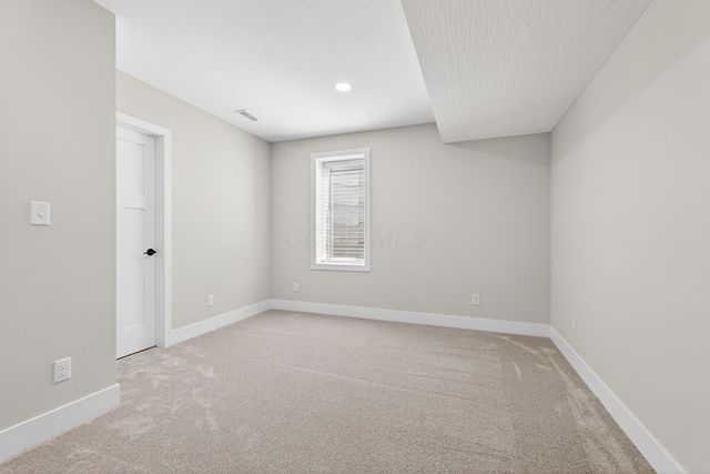1705 Horseshoe Road, Delaware, OH 43015