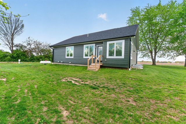 1705 Horseshoe Road, Delaware, OH 43015
