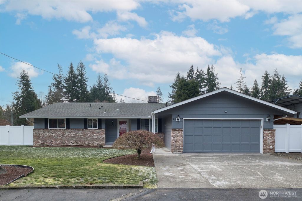 2532 107th Place SE, Everett, WA 98208