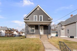 1703 18TH Avenue, Moline, IL 61265