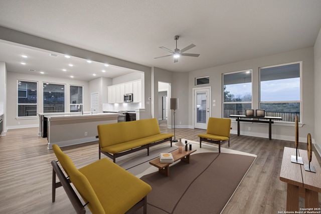 314 Glenwood Ranch, Cibolo, TX 78108