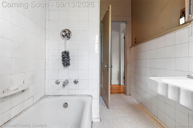 15458 Wabash Street, Detroit, MI 48238