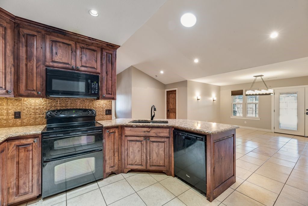 3220 Timberview Drive, Corinth, TX 76210 — photo 4