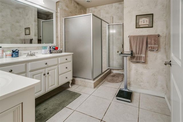 17119 Cedar Drive, Edmond, OK 73012