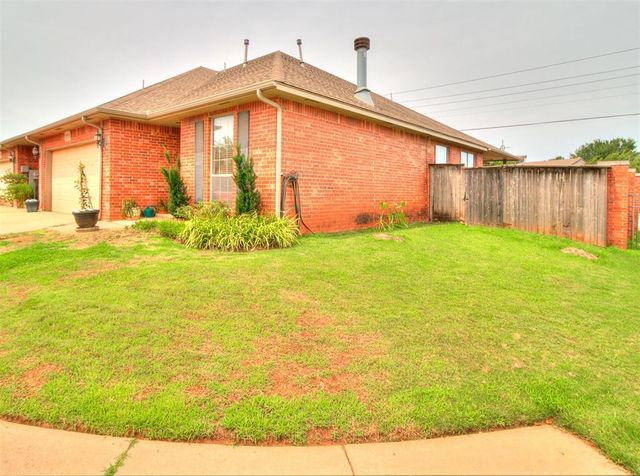 17119 Cedar Drive, Edmond, OK 73012