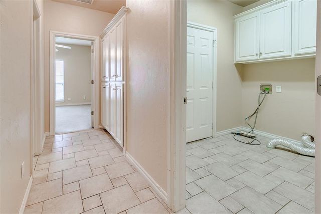17119 Cedar Drive, Edmond, OK 73012