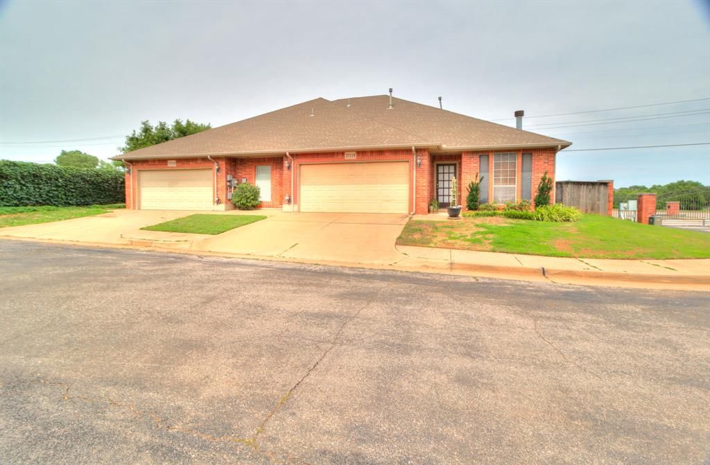 17119 Cedar Drive, Edmond, OK 73012