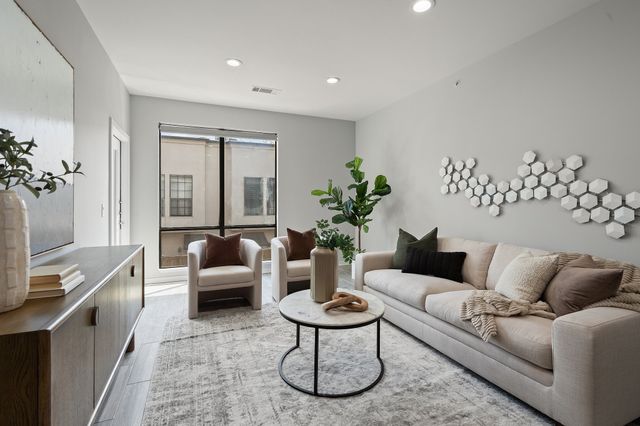 4411 Bowser Avenue 108, Dallas, TX 75219