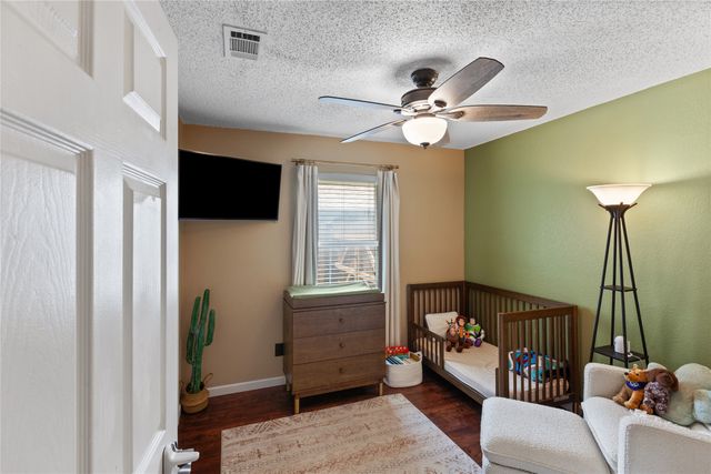 204 N Flaxseed Lane, Fort Worth, TX 76108