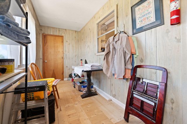 2665 Kentucky 80, Windsor, KY 42565