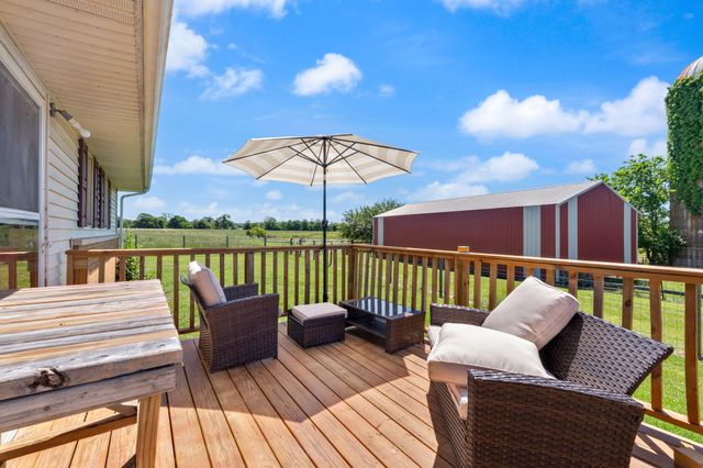 2665 Kentucky 80, Windsor, KY 42565