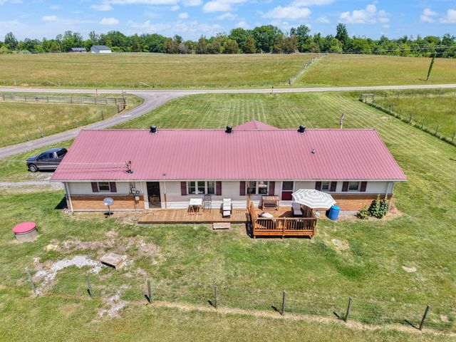 2665 Kentucky 80, Windsor, KY 42565