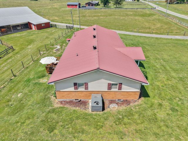 2665 Kentucky 80, Windsor, KY 42565