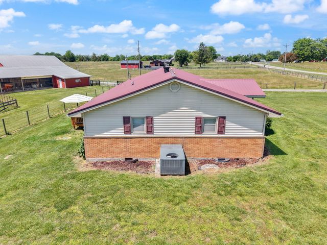2665 Kentucky 80, Windsor, KY 42565