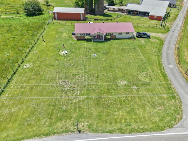 2665 Kentucky 80, Windsor, KY 42565