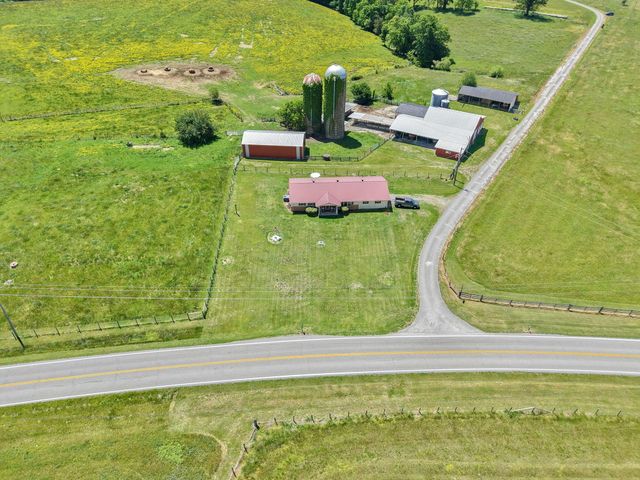 2665 Kentucky 80, Windsor, KY 42565