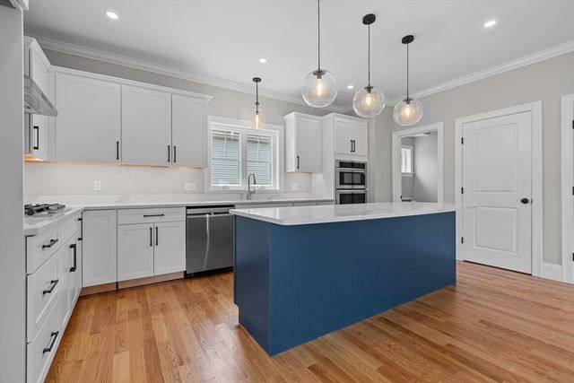 22 Pleasant B, Mansfield, MA 02048