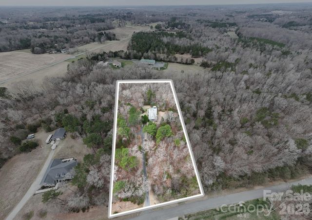15605 Huntingtowne Village Road, Huntersville, NC 28078