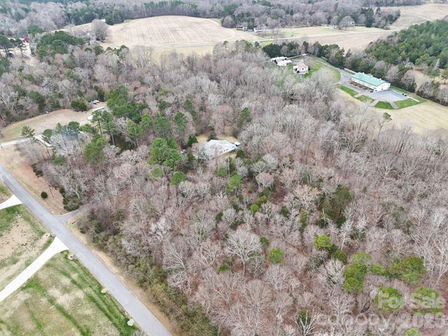 15605 Huntingtowne Village Road, Huntersville, NC 28078