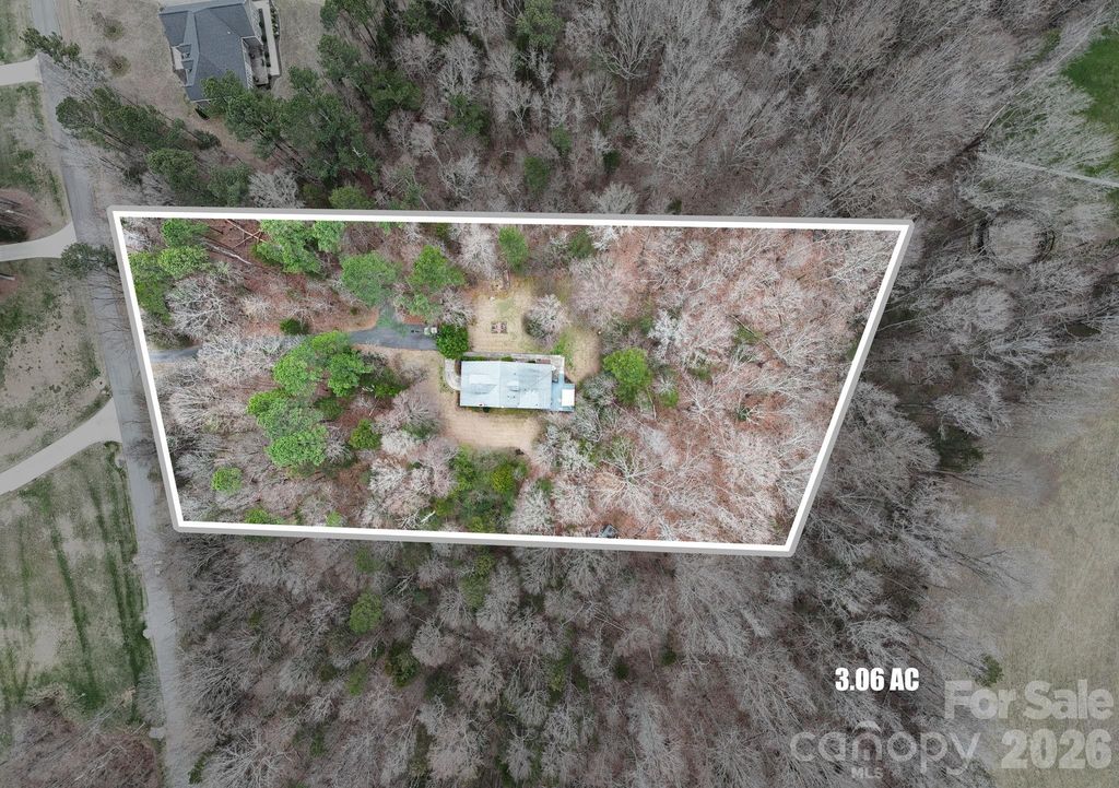 15605 Huntingtowne Village Road, Huntersville, NC 28078