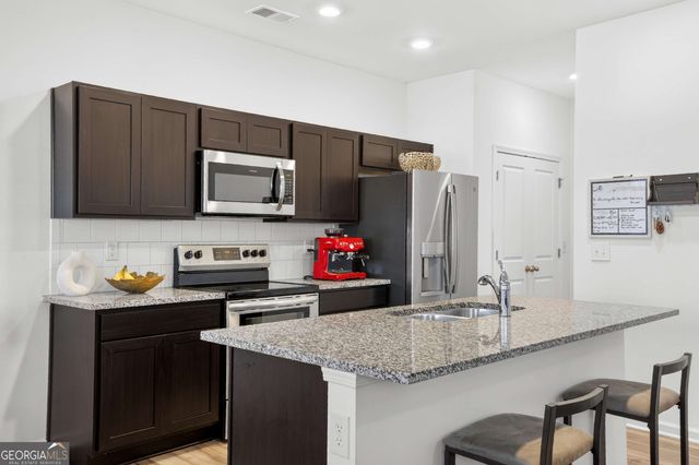 1111 Lossie Lane, Grayson, GA 30017